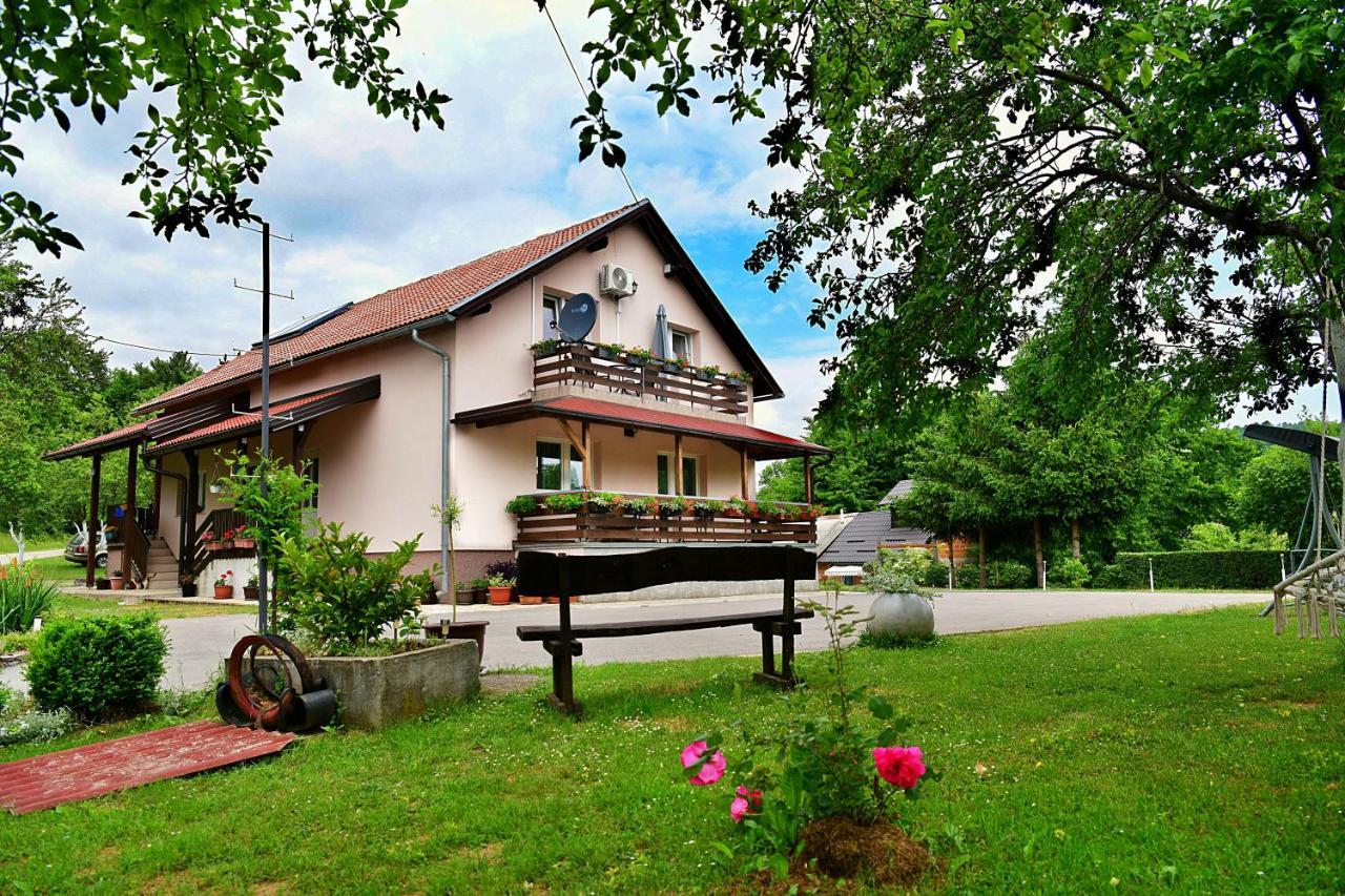 Apartment Andreja *